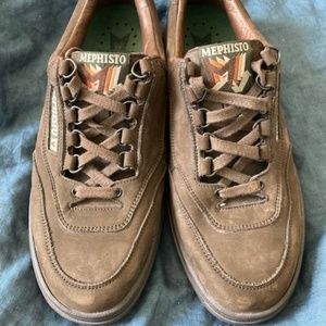 Mephisto men's sports shoe, size 8 like new
